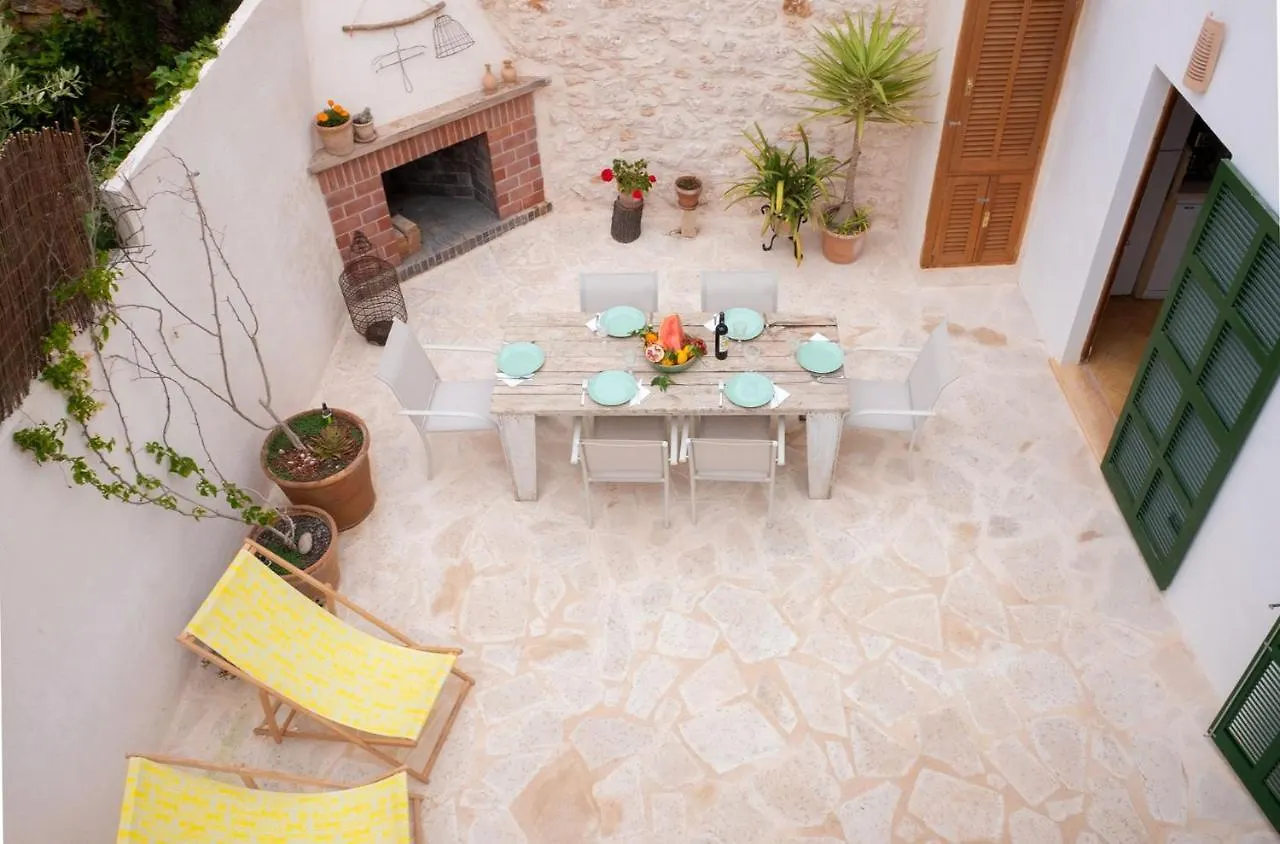 Holiday home Sa Lluna Santanyi